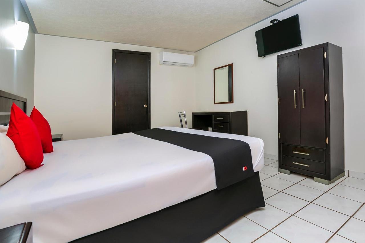 Capital O Hotel Victoria Morelia Ngoại thất bức ảnh
