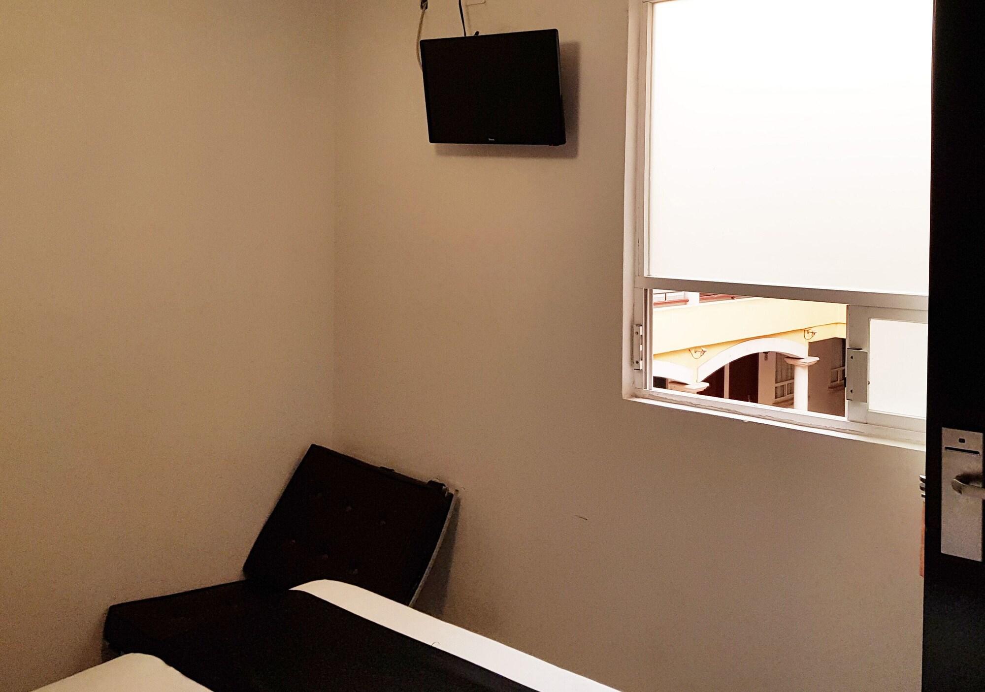 Capital O Hotel Victoria Morelia Ngoại thất bức ảnh